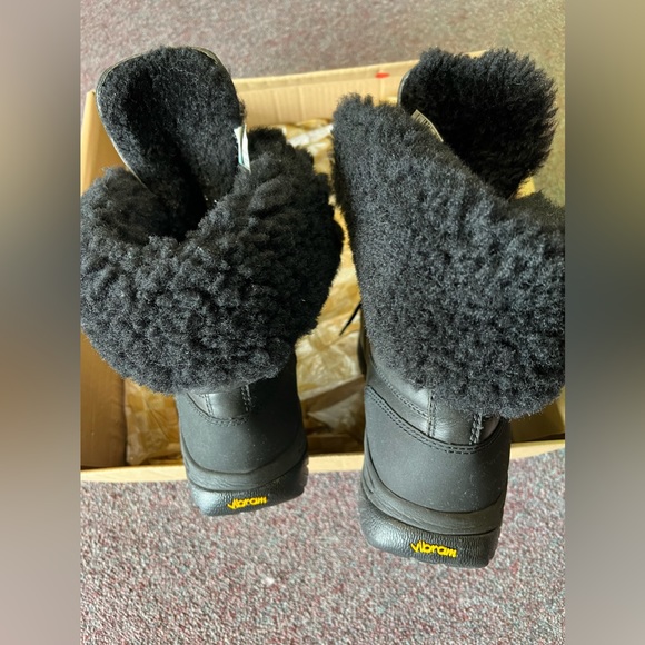 Ugg Men's Butte black boot - Picture 4 of 11